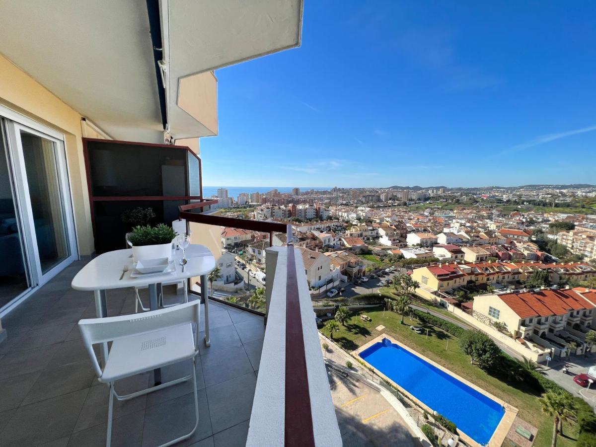 Apartamento A 900 M De La Playa Y Con Vistas Al Mar En Fuengirola Eksteriør billede