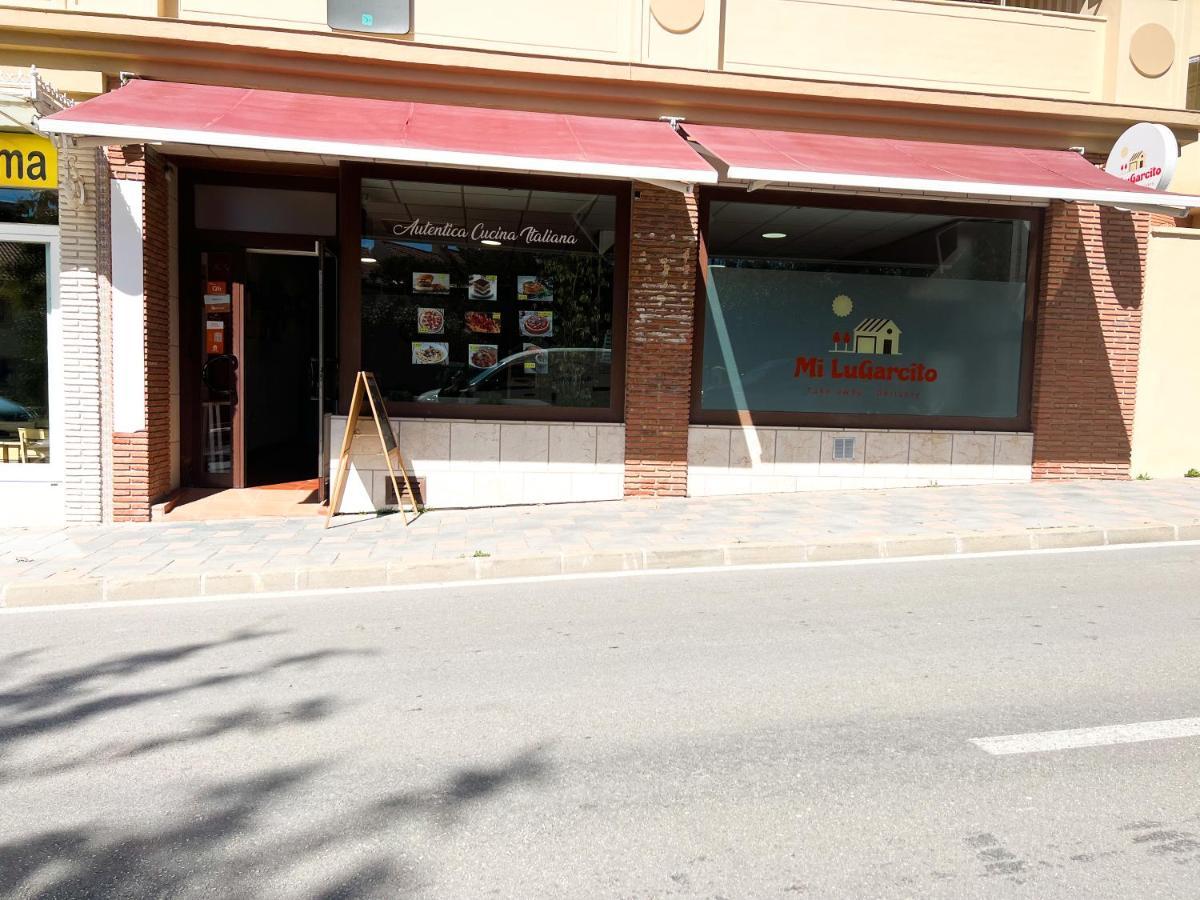 Apartamento A 900 M De La Playa Y Con Vistas Al Mar En Fuengirola Eksteriør billede