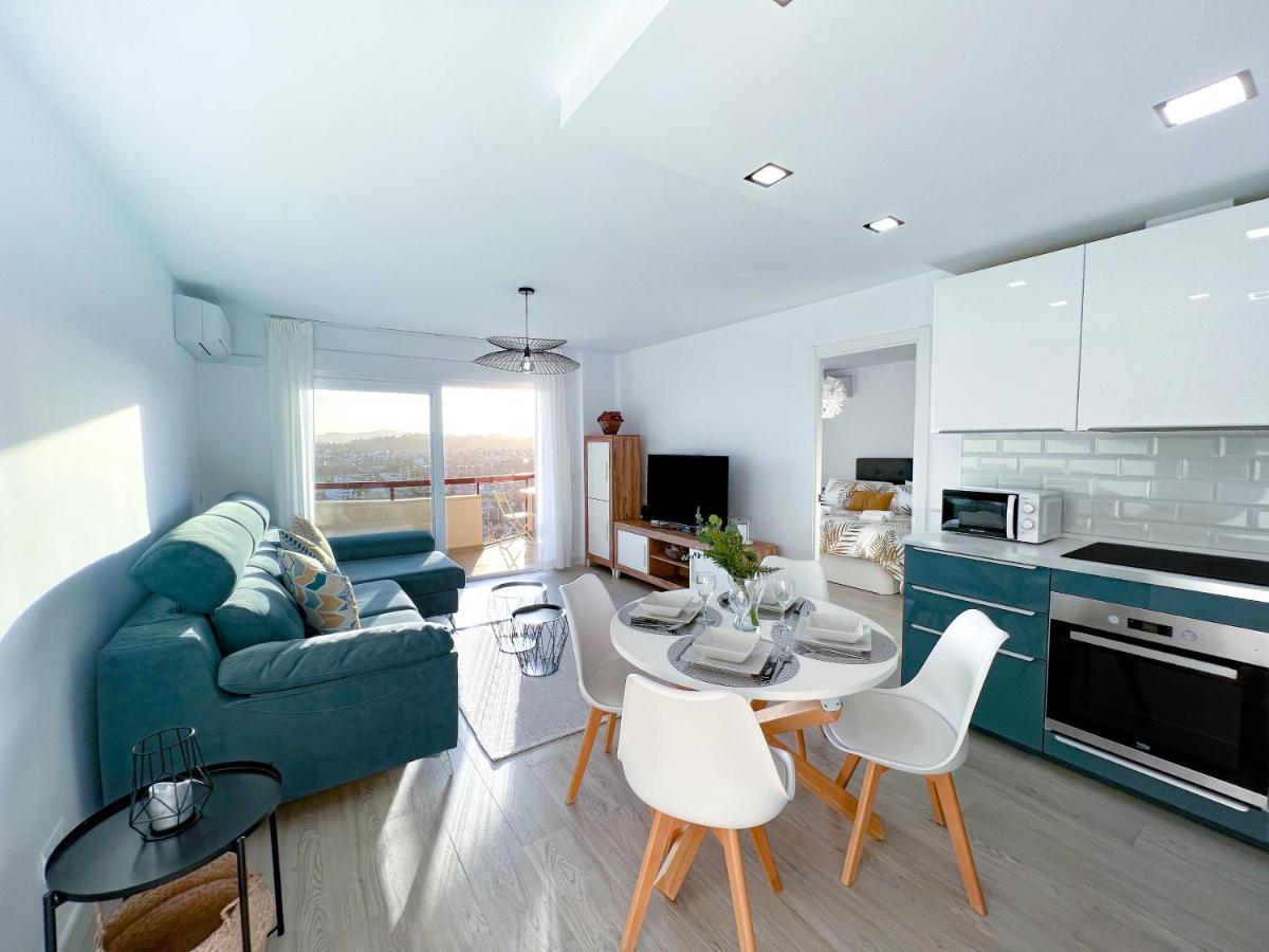 Apartamento A 900 M De La Playa Y Con Vistas Al Mar En Fuengirola Eksteriør billede